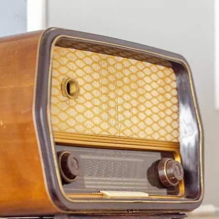 In Centro, Silenzioso Con Balcone Apartman